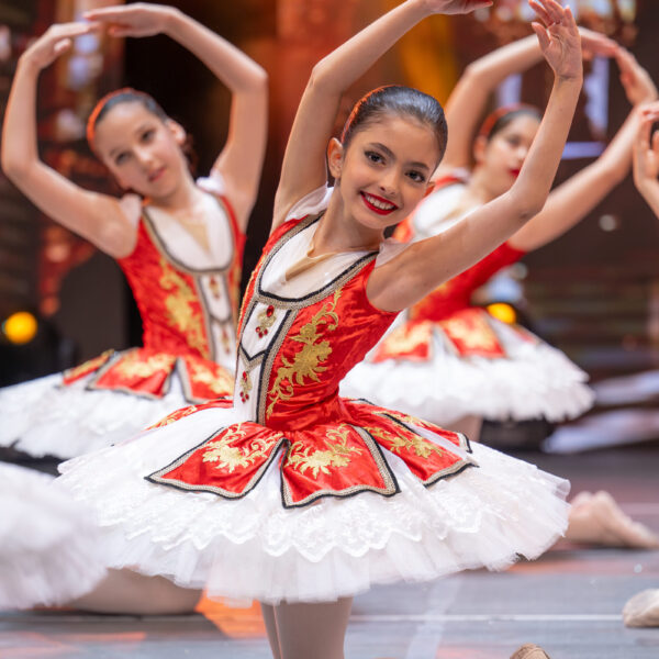 S24_07826-scaled-min