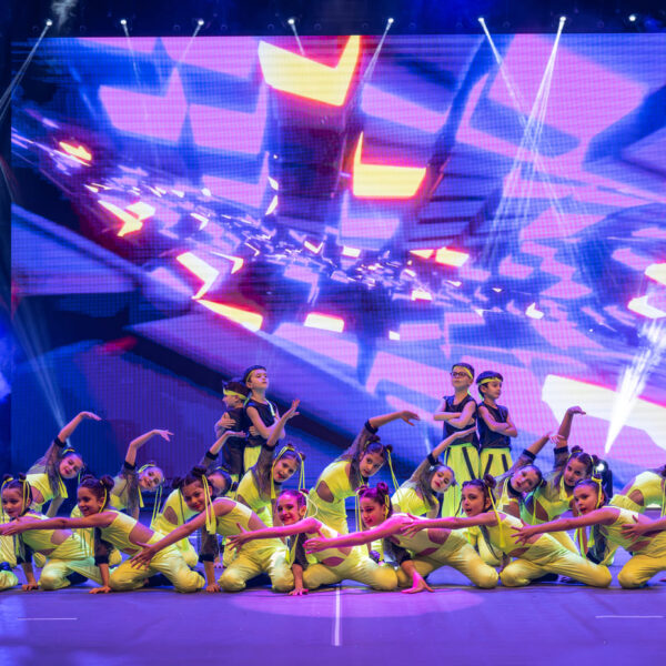 S24_20415-scaled-min